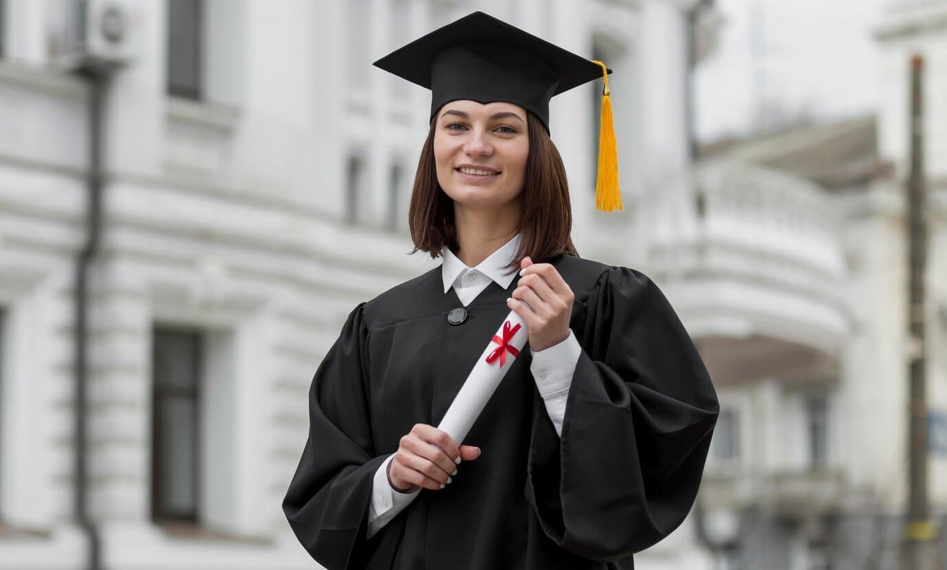 Short Courses in the UK for Pakistani Students