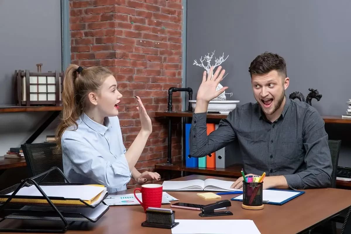 Pros and Cons of Working While Studying in UK