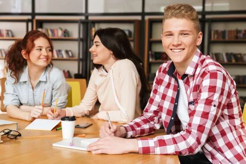 What Should You Expect From Freshers Week at a UK University This Year?