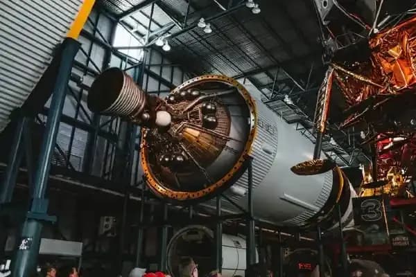 Aerospace engineering in UK