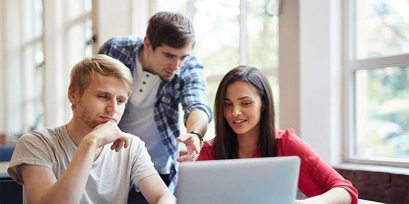 Degrees Which Can Help You Settle Down in the UK
