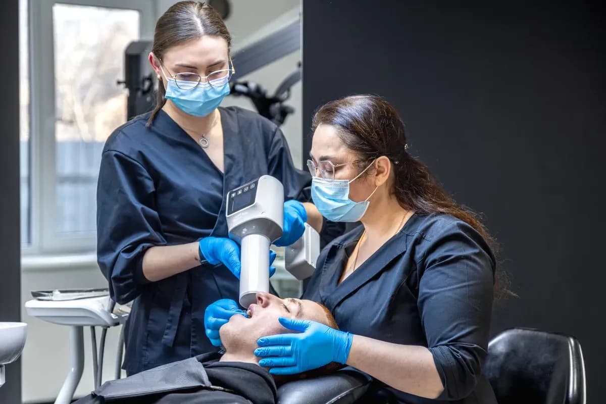 Study dentistry in the UK for Indian students