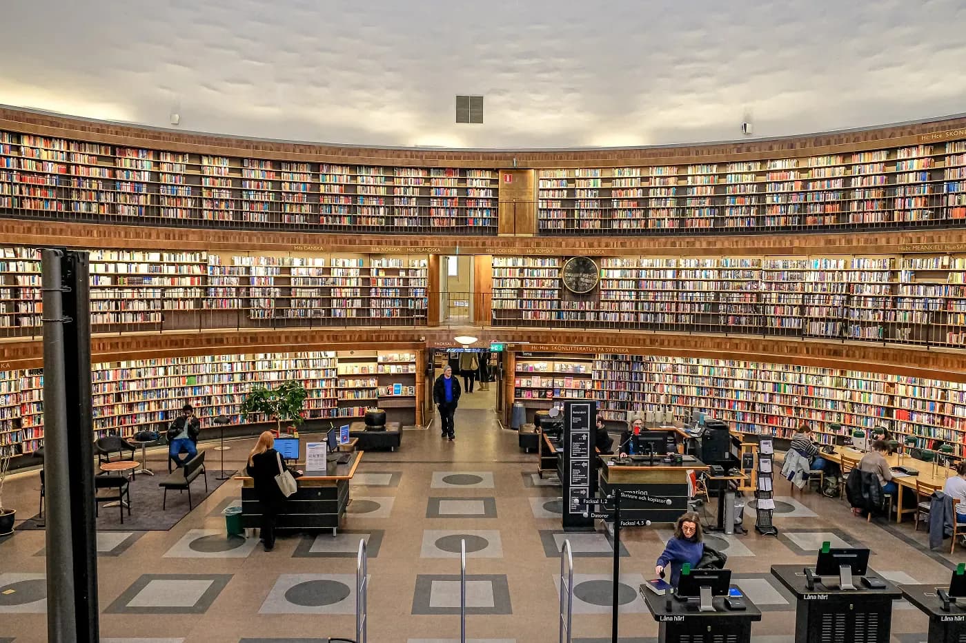 Top 10 libraries in the UK That Will Inspire You