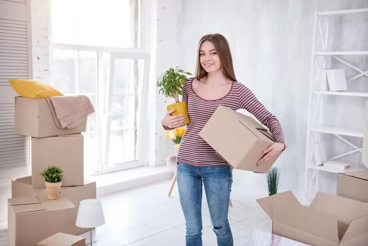 Why You Should Move Out When You Go to UK University