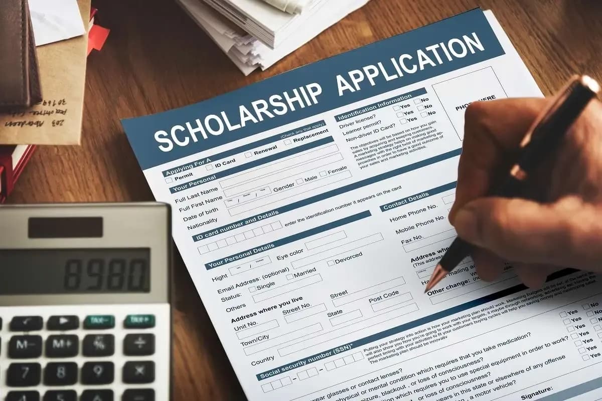 University of Gloucestershire, March 2021 Scholarship Applications Now Open