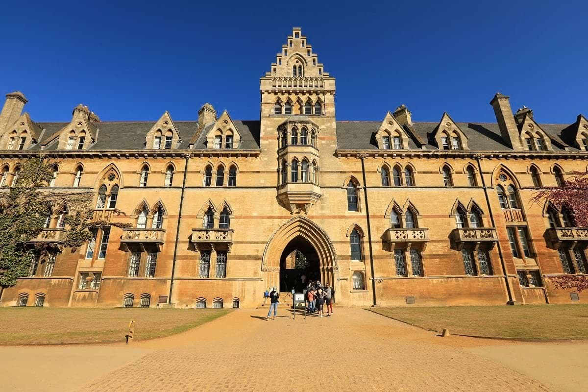 choose the right uk university